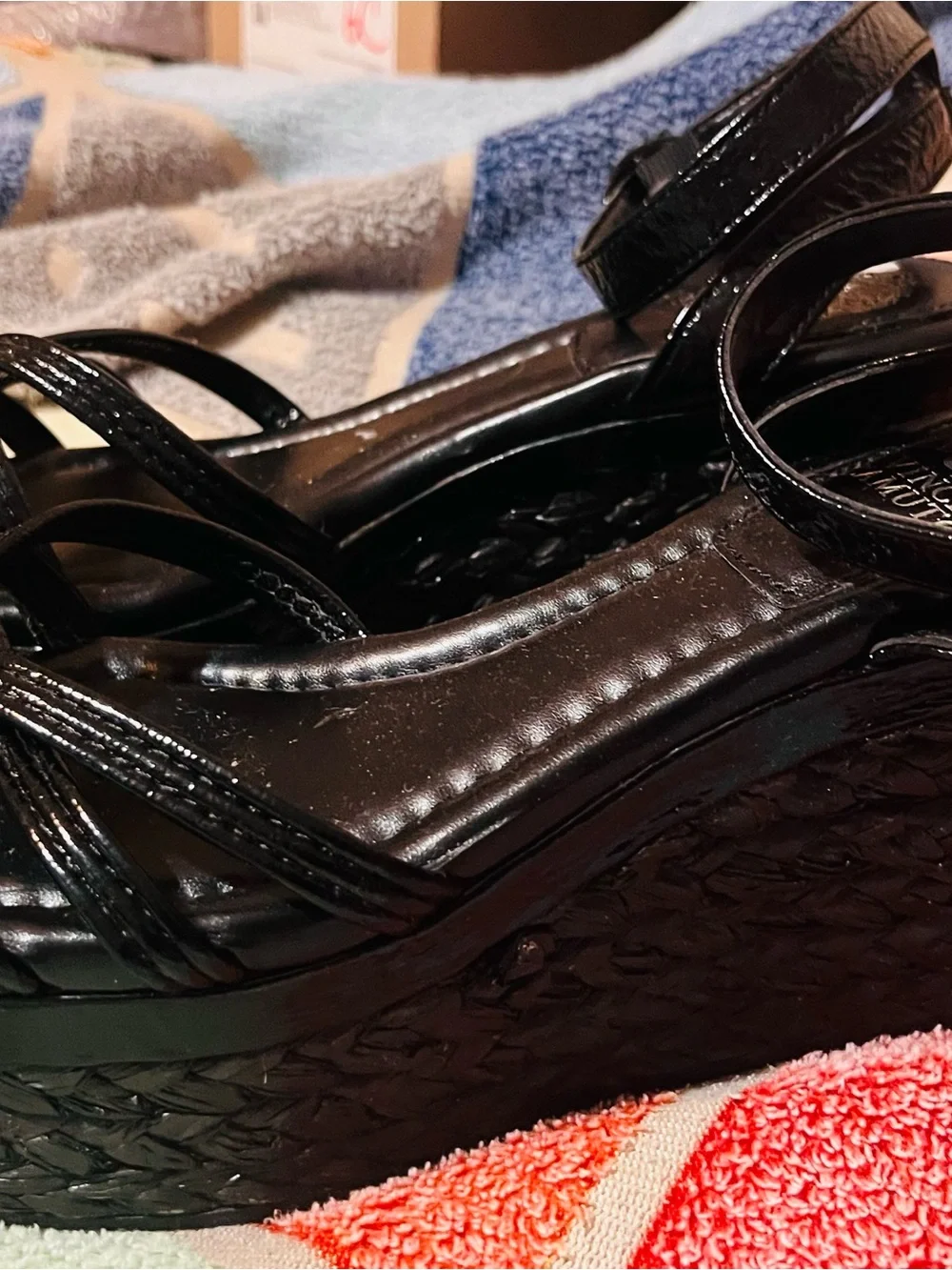 Vince Camuto Black Patent Platform Sandals